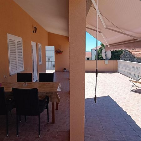 Apartmani Sprljan Βόντιτσε Εξωτερικό φωτογραφία