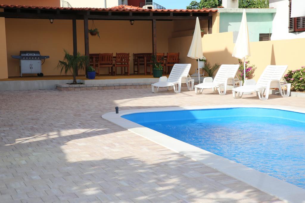 Apartmani Sprljan Βόντιτσε Εξωτερικό φωτογραφία