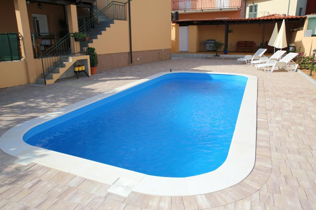 Apartmani Sprljan Βόντιτσε Εξωτερικό φωτογραφία